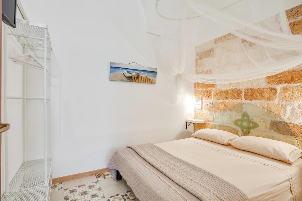 Tiny House 21 Bright Aparment Apartamento Polignano a Mare Exterior foto