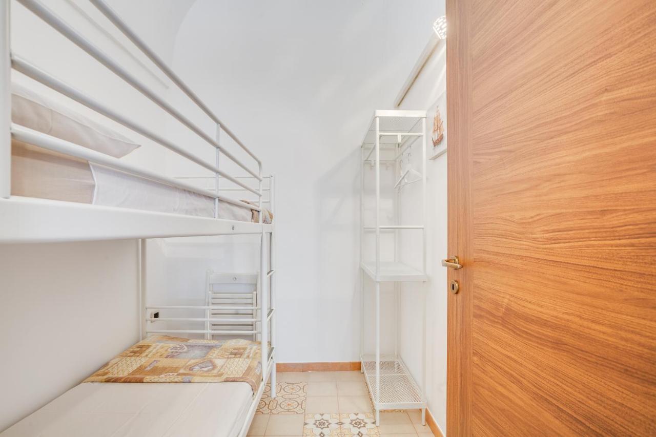 Tiny House 21 Bright Aparment Apartamento Polignano a Mare Exterior foto